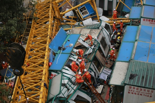 18 killed in China crane collapse